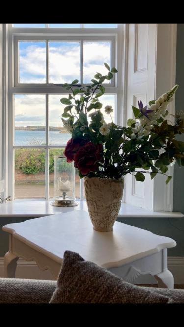 Tonn Ruray Sea View Luxury 2 Bed Apartment Dundrum Exterior foto